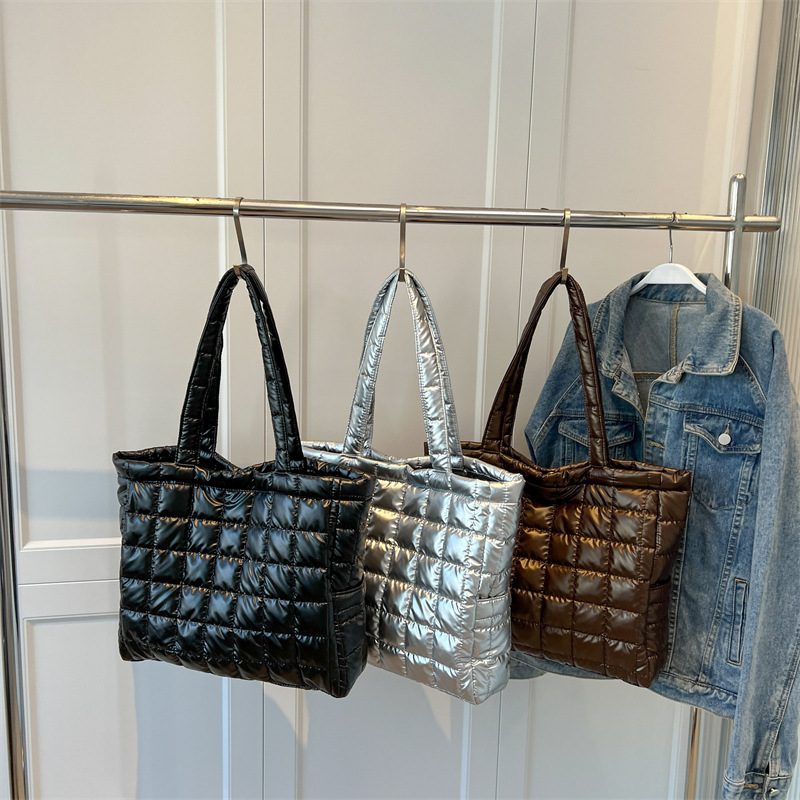 뜨거운 판매 겨울 공간 코튼 토트, 여성 대용량 패딩  - Luxury Bags For Sale 리뷰 및 가격
